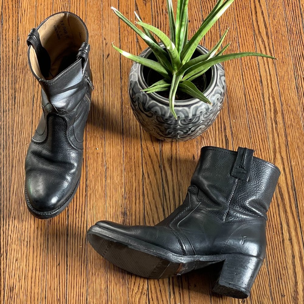 Frye Pull on Short Boots with Zipper